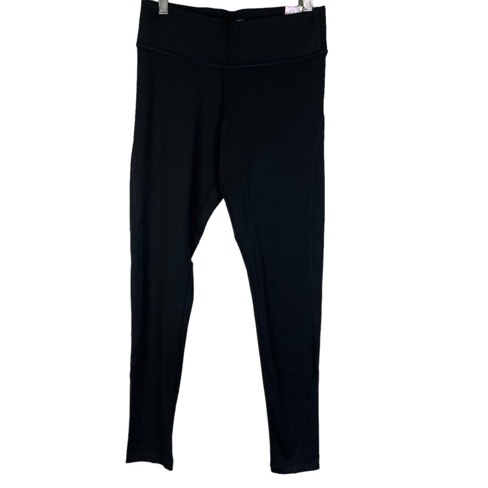 NWT PINK Ultimate Yoga Legging